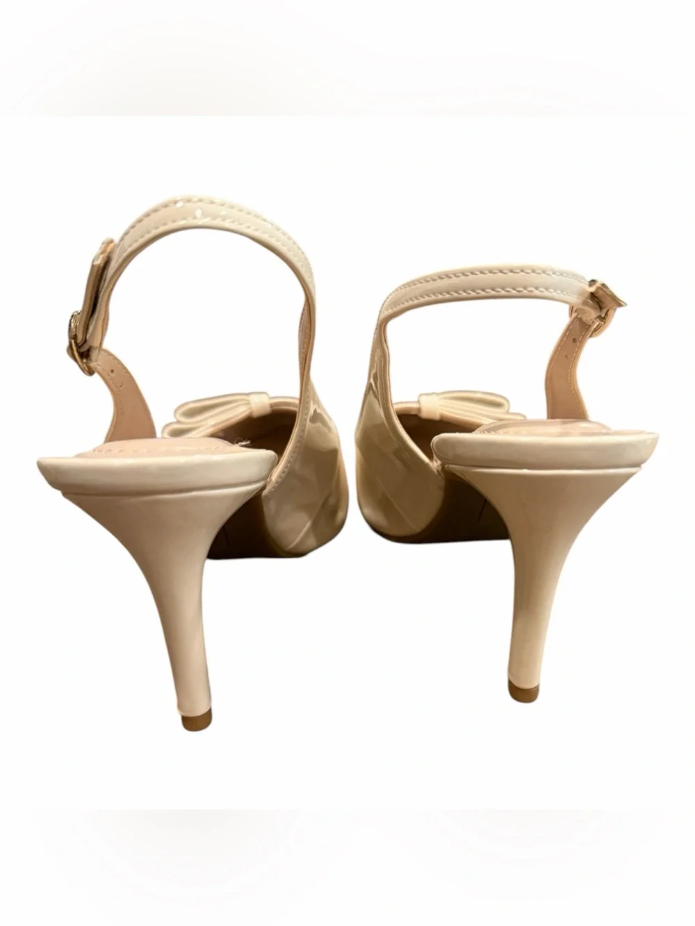 Bandolino chic pointed